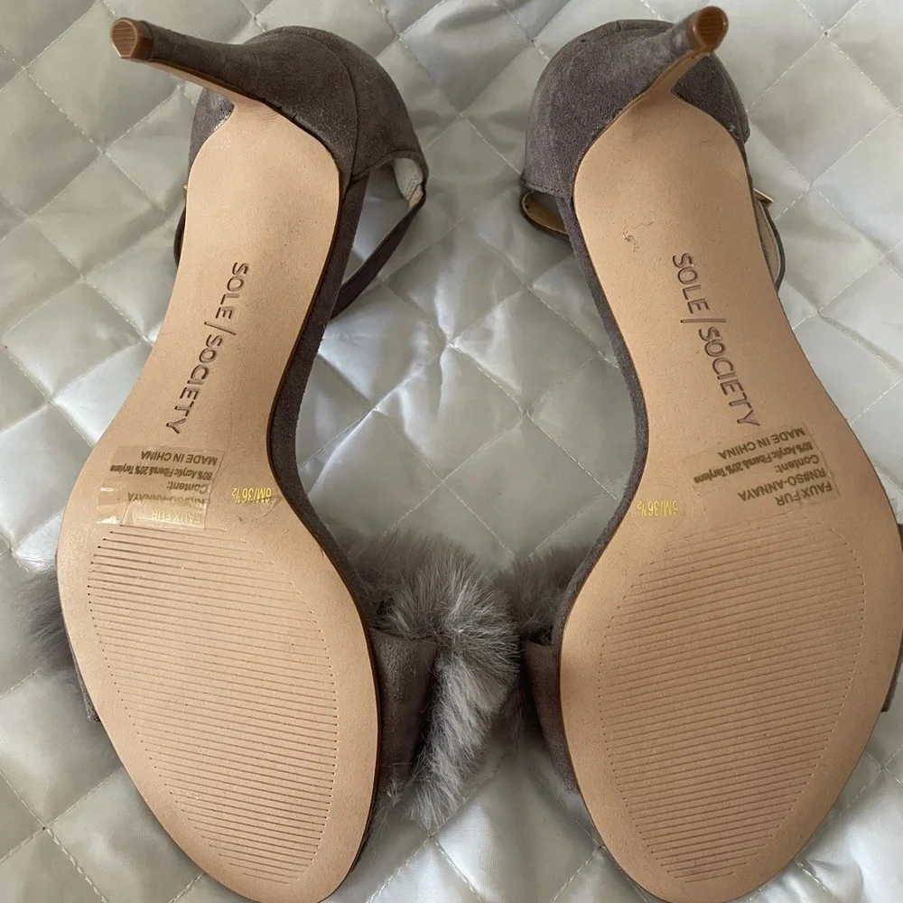 New Sole Society Annaya Furry Heels 6.5 - Picture 5 of 5
